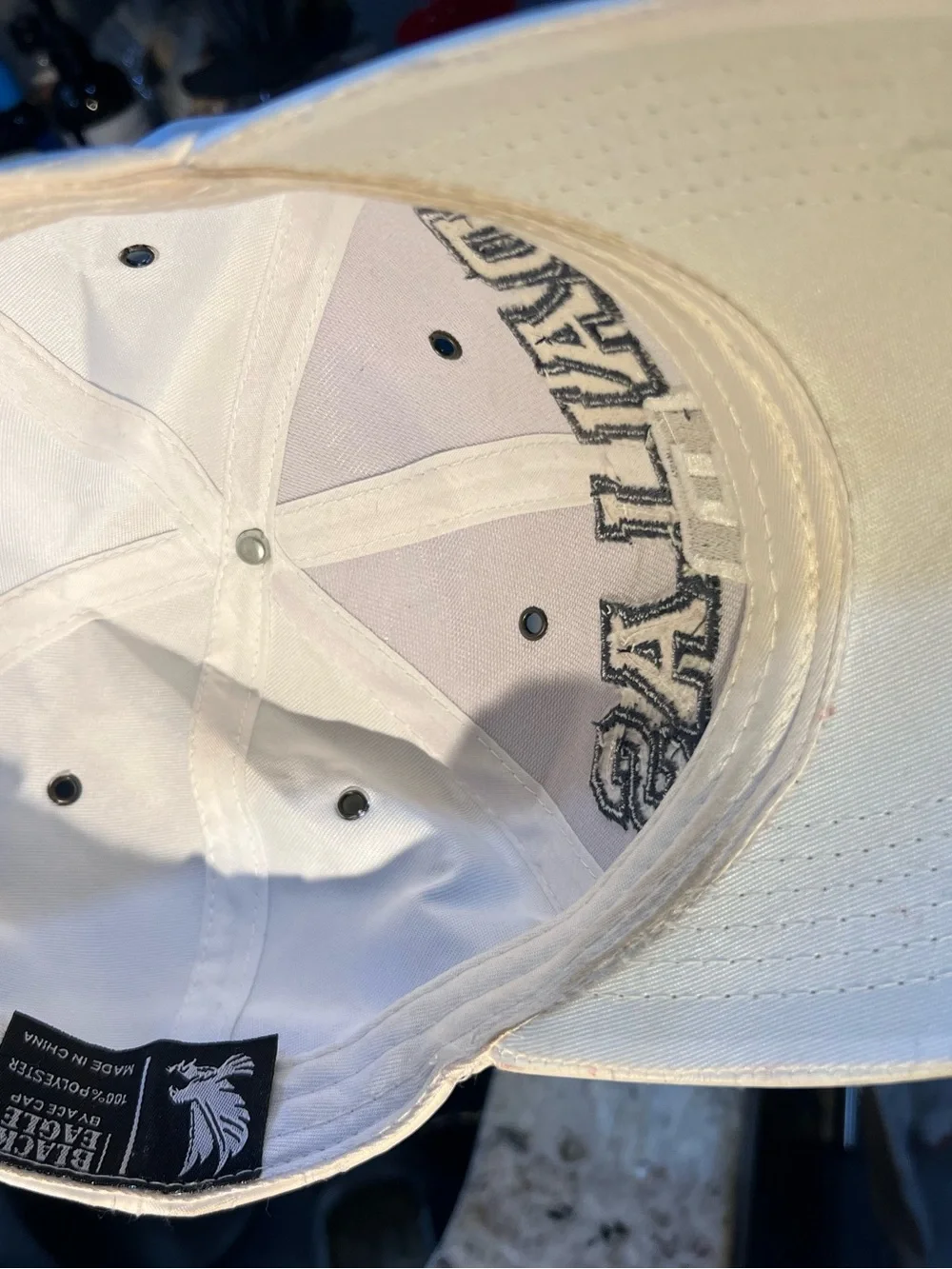 Embroidered White Dallas Cowboys Cap with Navy Logo EXCELLENT condition